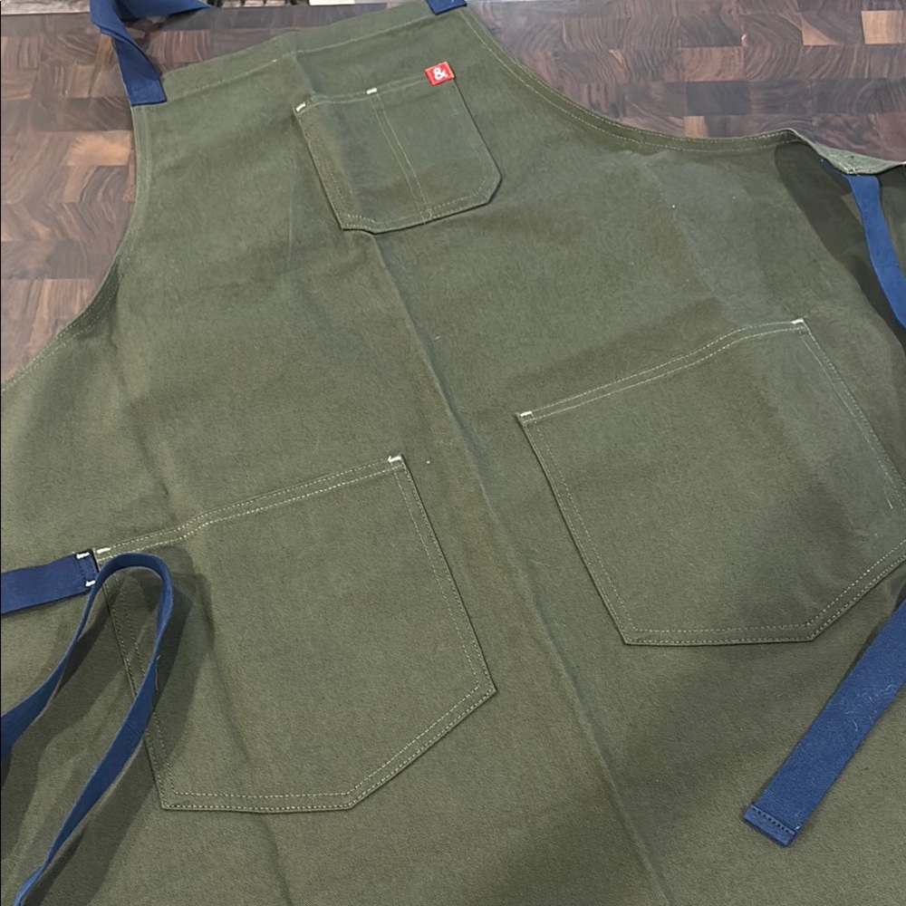 Hedley & Bennett Essential Apron